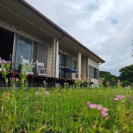 奄美ゲストハウス宇宿サンライズビーチ Amami Exterior foto